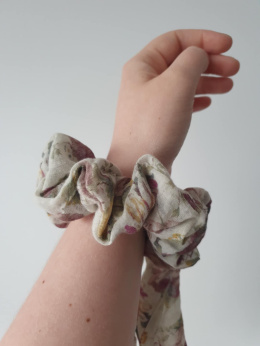 Bawełniana gumka scrunchie MIDI ze wstążką
