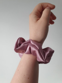 Satynowa gumka scrunchie MIDI